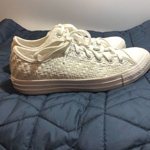 Converse Chuck Taylor Low Top White Egret Women's 8.5.    564354F